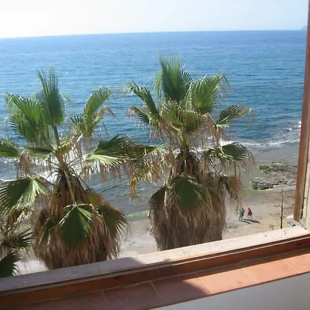 Waterfront Bosa * Porto Alabe