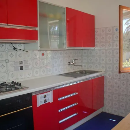 Waterfront Bosa Apartman